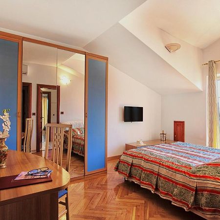 Villa Sveta Eufemija Bed End Breakfast I Rovinj Extérieur photo
