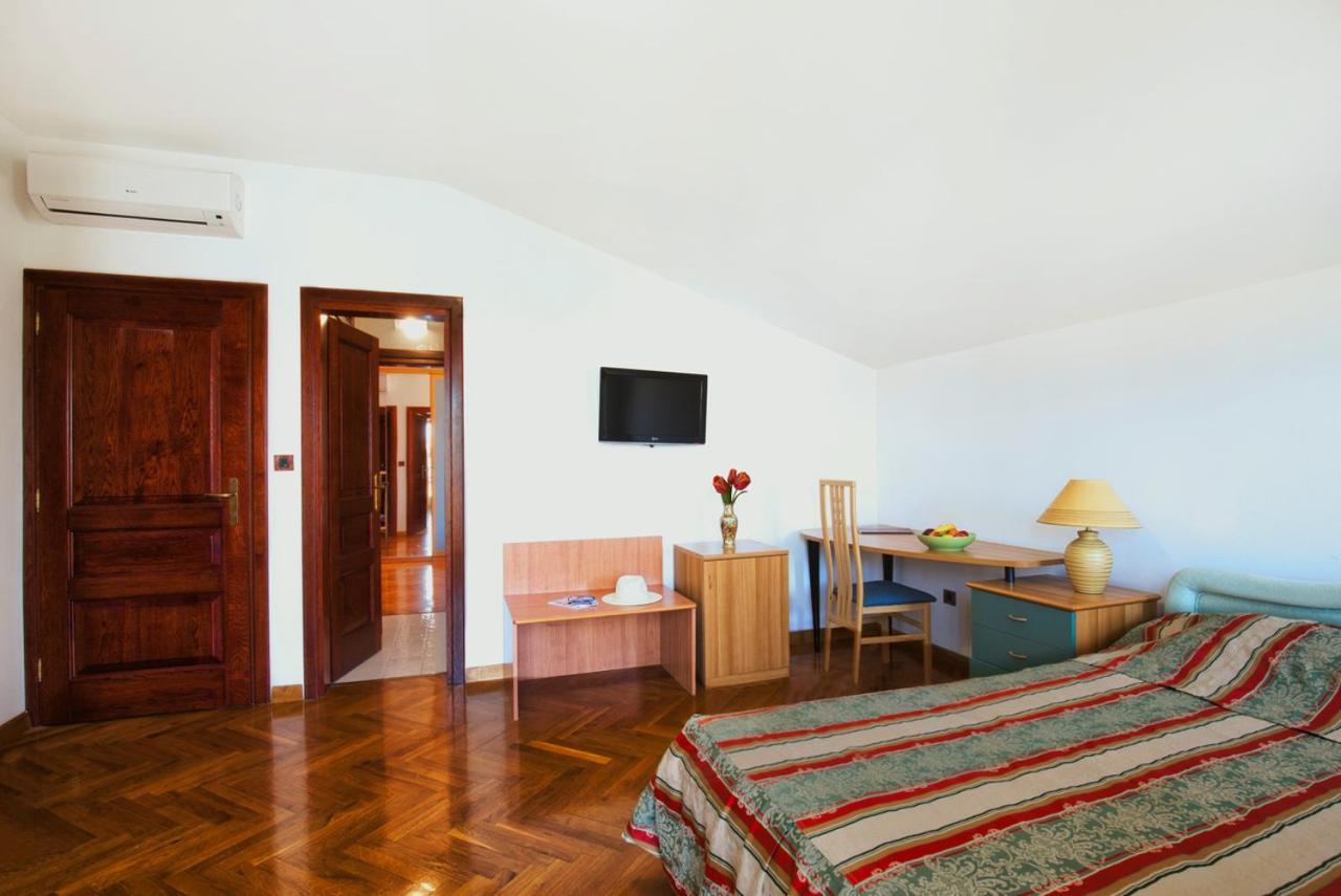 Villa Sveta Eufemija Bed End Breakfast I Rovinj Extérieur photo