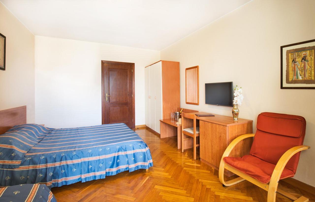 Villa Sveta Eufemija Bed End Breakfast I Rovinj Extérieur photo